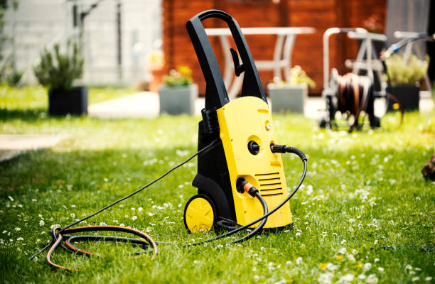 Best Driveway Pressure Washing  in West Pasco, WA